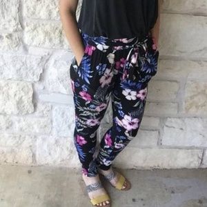 Buttery Soft Tropical Print Joggers